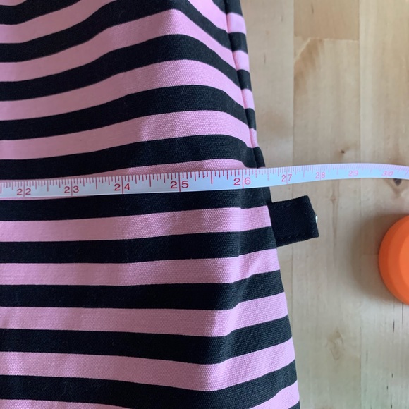 Victoria’s Secret Overnight Bag- New In Wrapping! - Picture 3 of 11